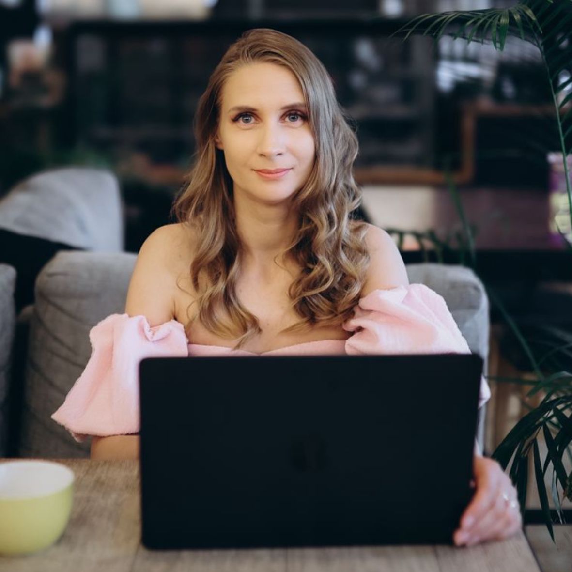 Елена Максименко